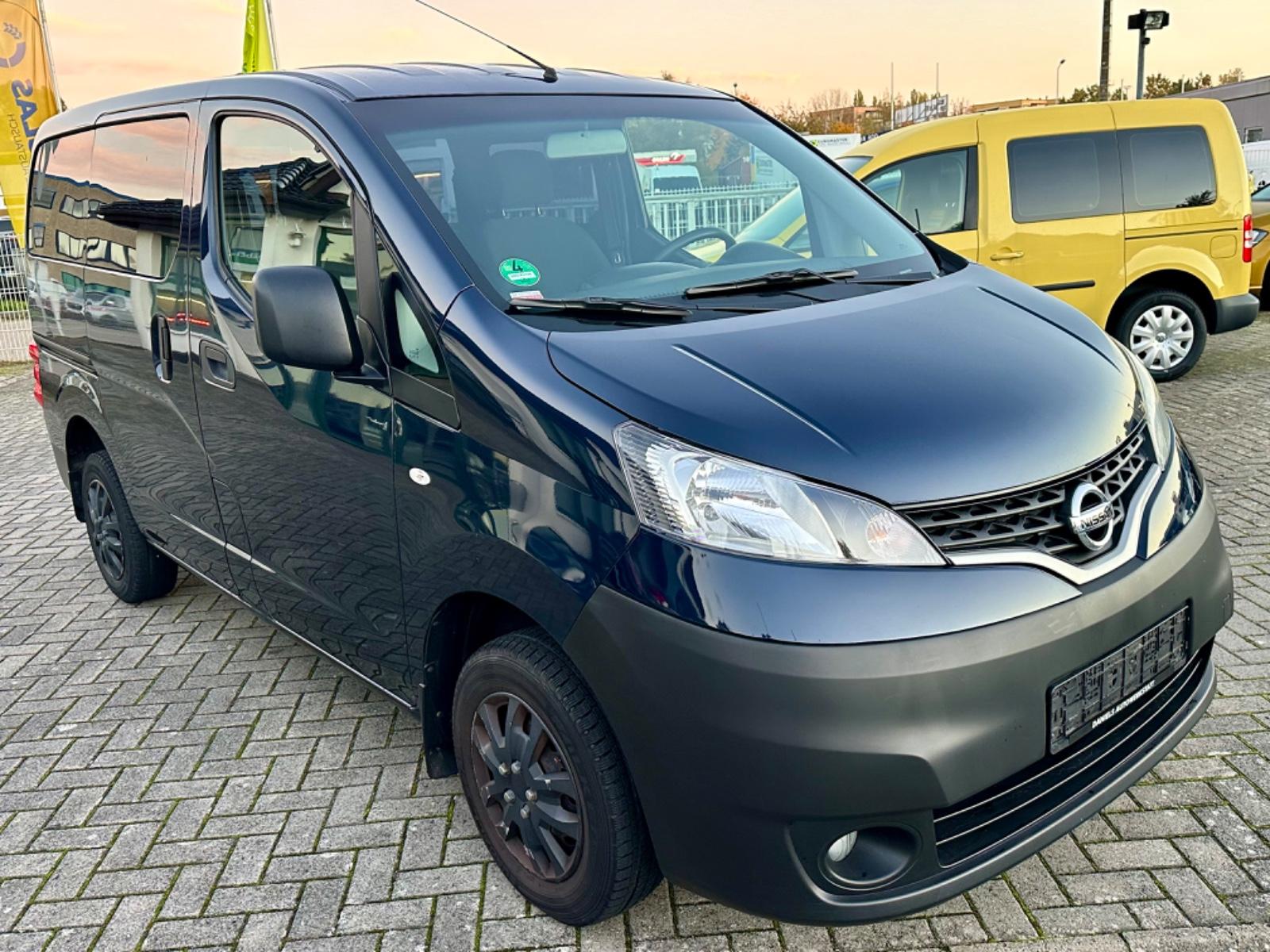 Nissan NV200