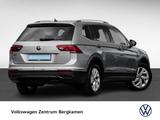 Volkswagen Tiguan Allspace 1.5 LIFE 7SITZE AHK ACC LM18 NAV - gebrauchte VW Tiguan Allspace aus dem Jahr 2024