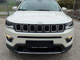 Jeep Compass Opening Edition 4WD - Jeep Compass mit Diesel-Antrieb: Automatik