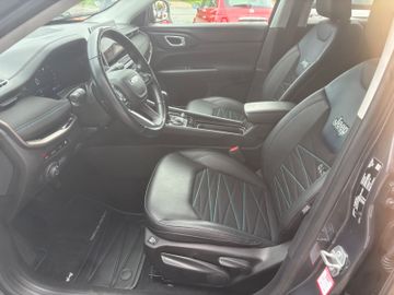 Fahrzeugabbildung Jeep Compass High Upland 4xe ACC AHK Nav Klimaaut uvm