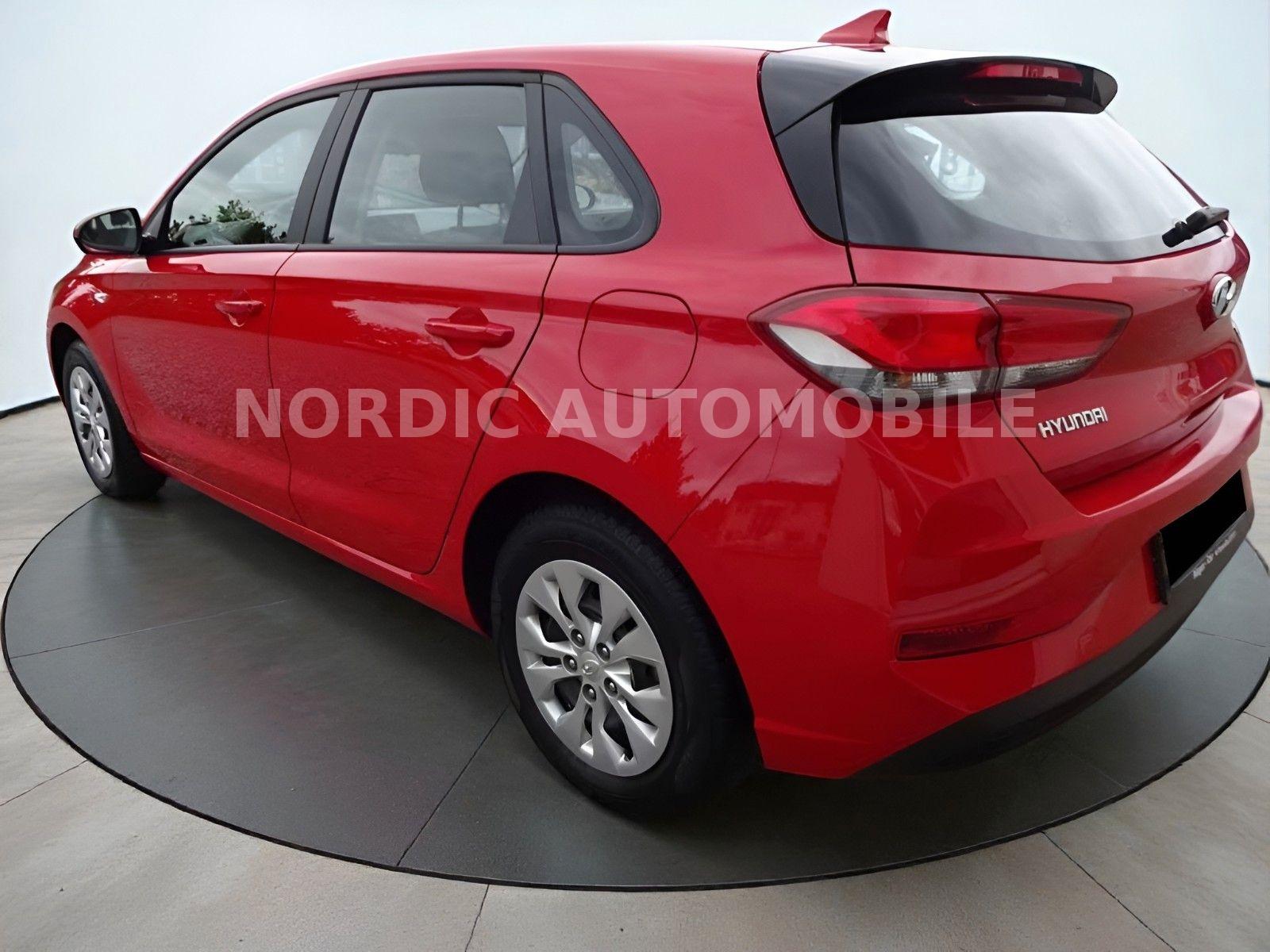 Hyundai i30 1.5 Pure