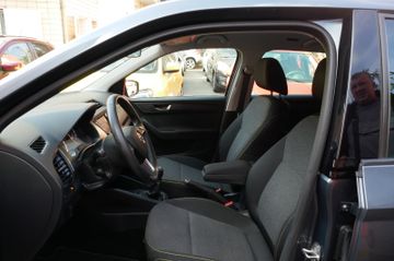 Fahrzeugabbildung SKODA Fabia Soleil, LED, Navi, PDC vo.+hi
