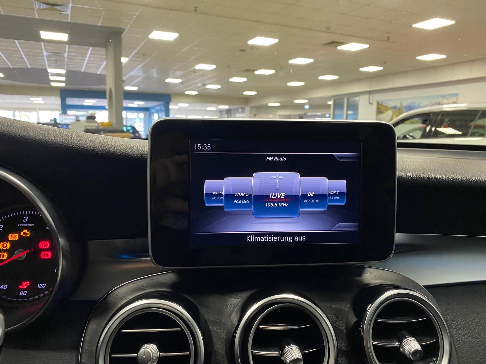 Fahrzeugabbildung Mercedes-Benz GLC 250 CDI 4Matic AMG Line+NAVI+AHK+ALLRAD+