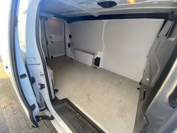 Bild 13 Opel VIVARO KASTEN EDITION L3 PDC NAVI HOLZVERKLEIDET