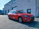 Ford Focus Turnier Cool & Connect vom Meisterbetrieb - Ford Focus mit Hybrid-Antrieb