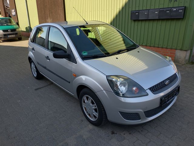 Ford Fiesta 1,4 16V, 5 Türen, TÜV ohne Mängel neu!