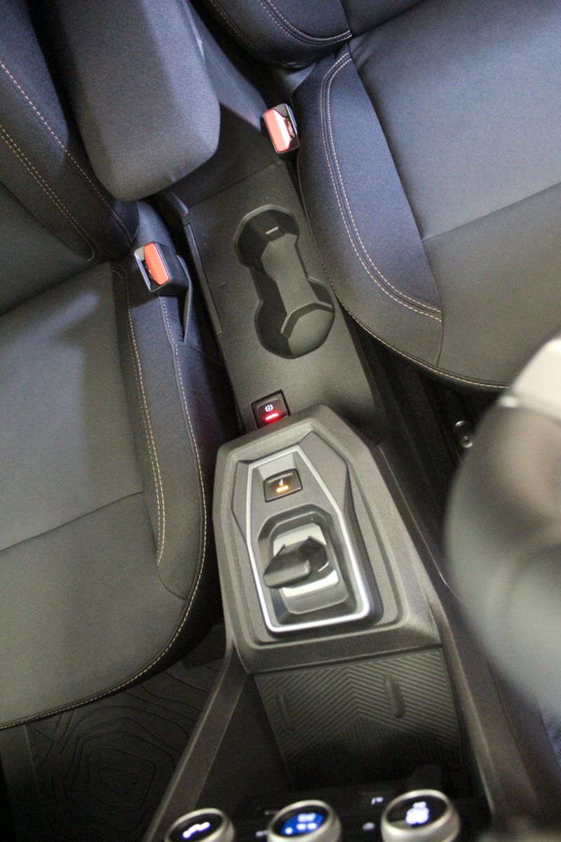Fahrzeugabbildung Dacia Jogger Eco-G 120 Extreme 5 Sitzer  Winterp.*