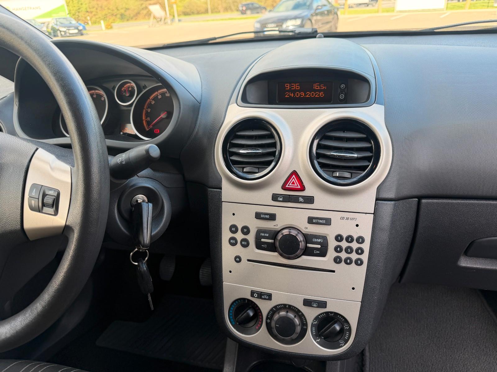 Opel Corsa D Edition