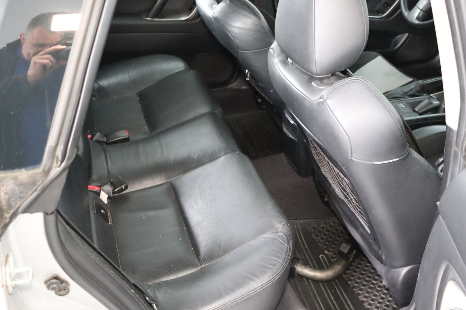 Fahrzeugabbildung Subaru Legacy Kombi 2.0R Leder * Schiebedach * Klima