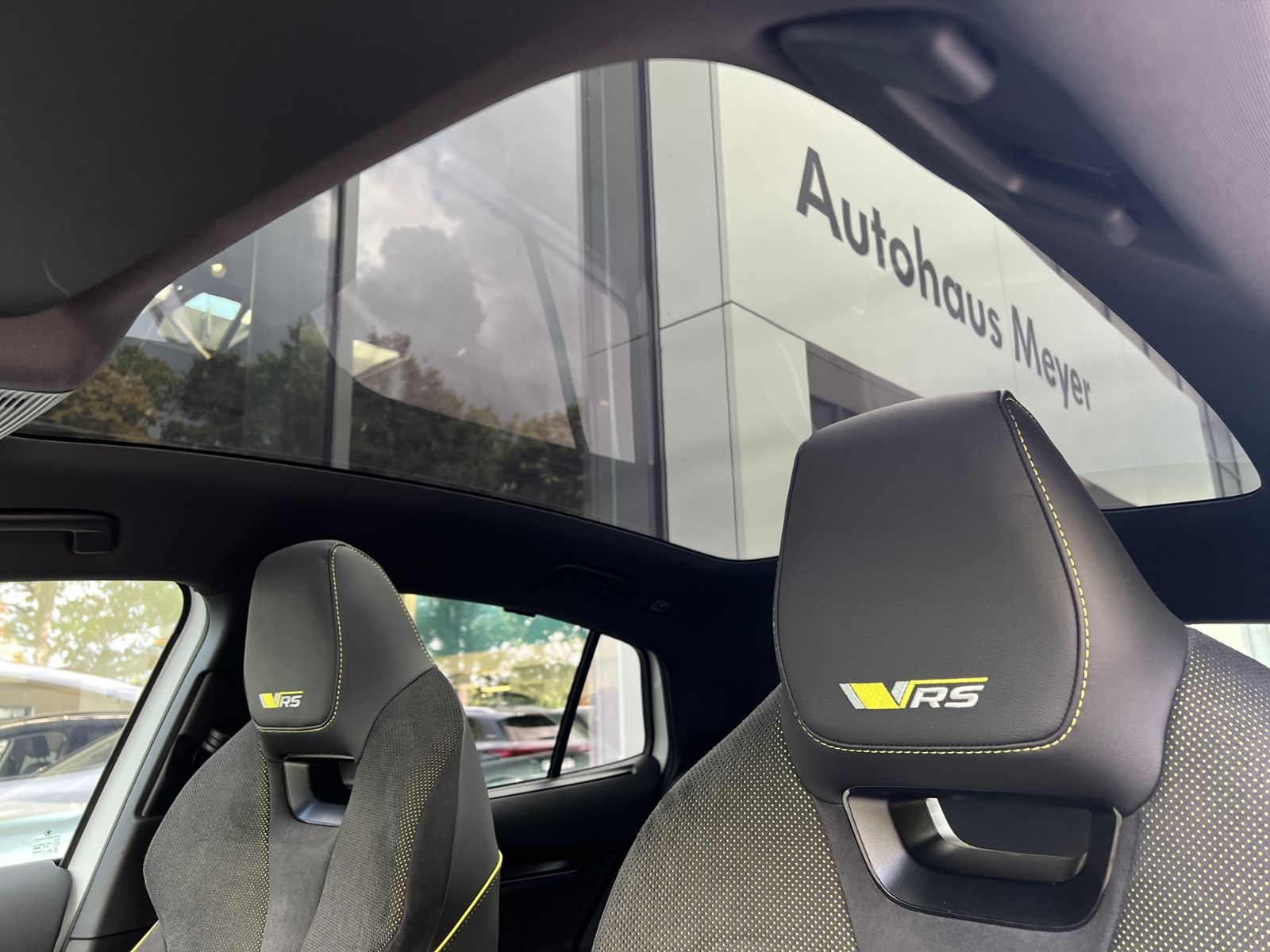 Fahrzeugabbildung SKODA Enyaq iV Coupé RS Lounge *Vorb. AHK,Panorama,LED