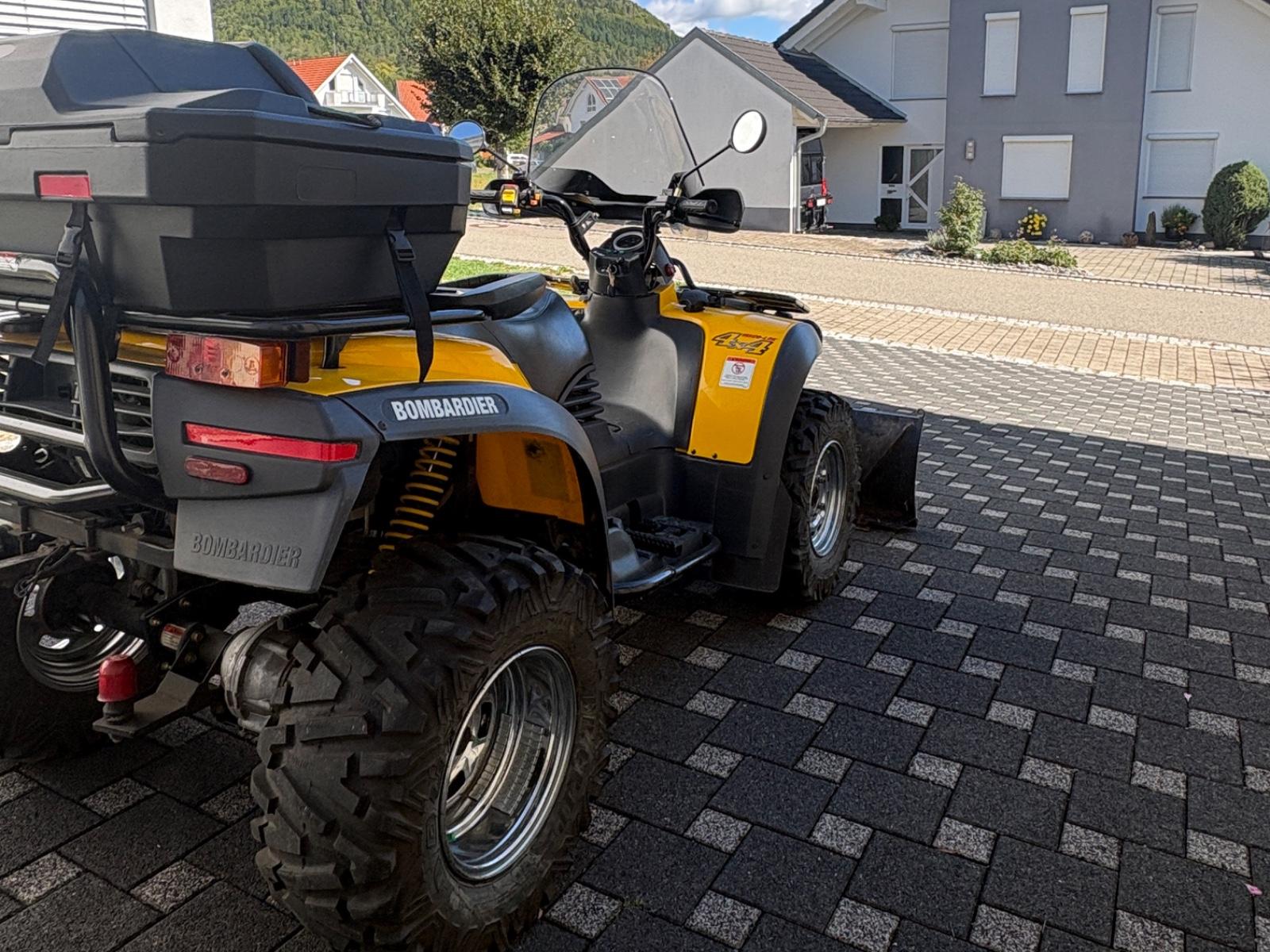 Bombardier Traxter 2004 — engine 498 cm³, 27 HP (20kW)