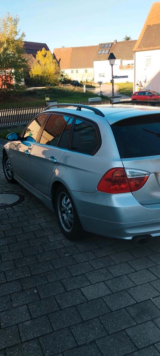 BMW 320 2007 — photo 6