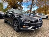 Volkswagen Passat  Alltrack,4x4,Leder,Standhzg,Panoram,Ahk - Volkswagen Passat Alltrack mit Benzin-Antrieb