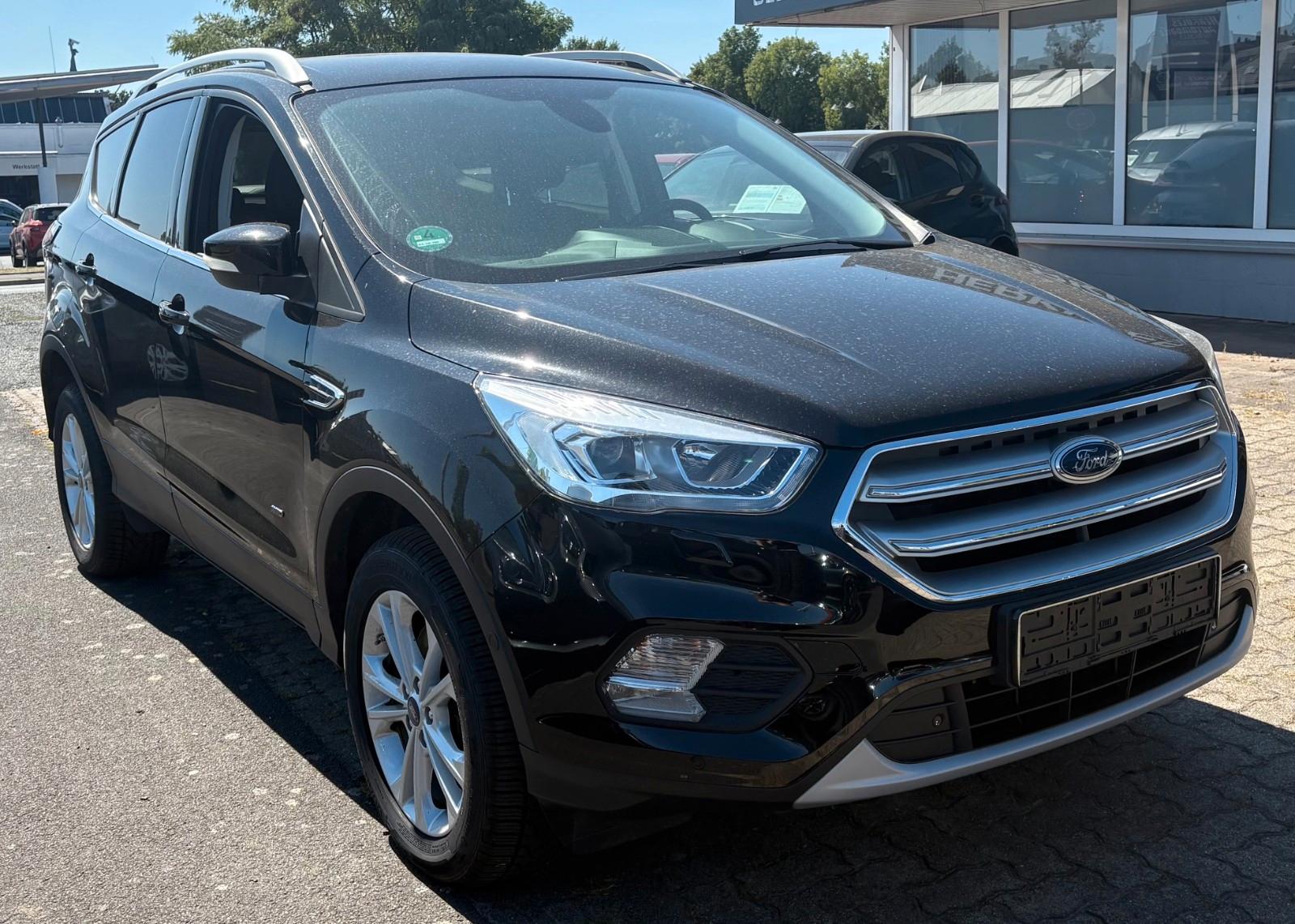 Ford Kuga 1,5l Navi/Kamera/Sitz-&Lenkradheizung
