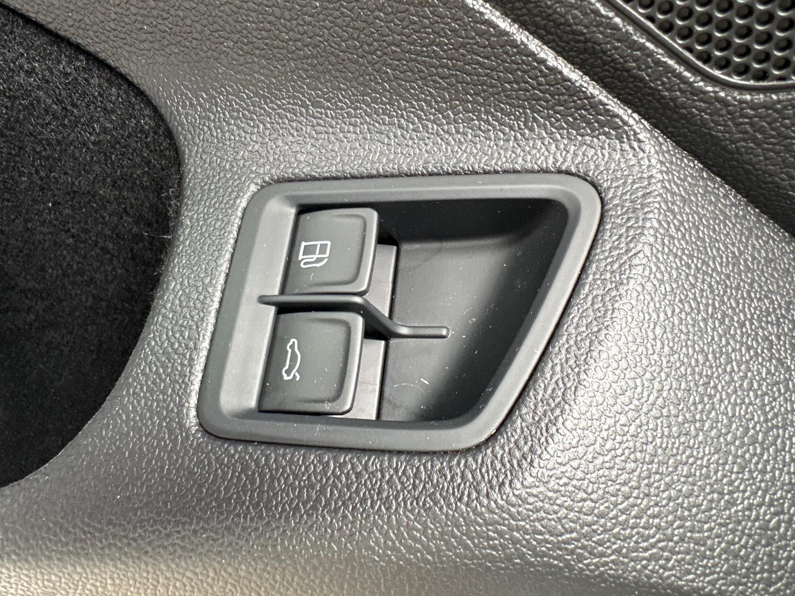 Volkswagen Passat 1.4 Hybrid GTE NAV+LED+ACC+AHK, миниатюра 13