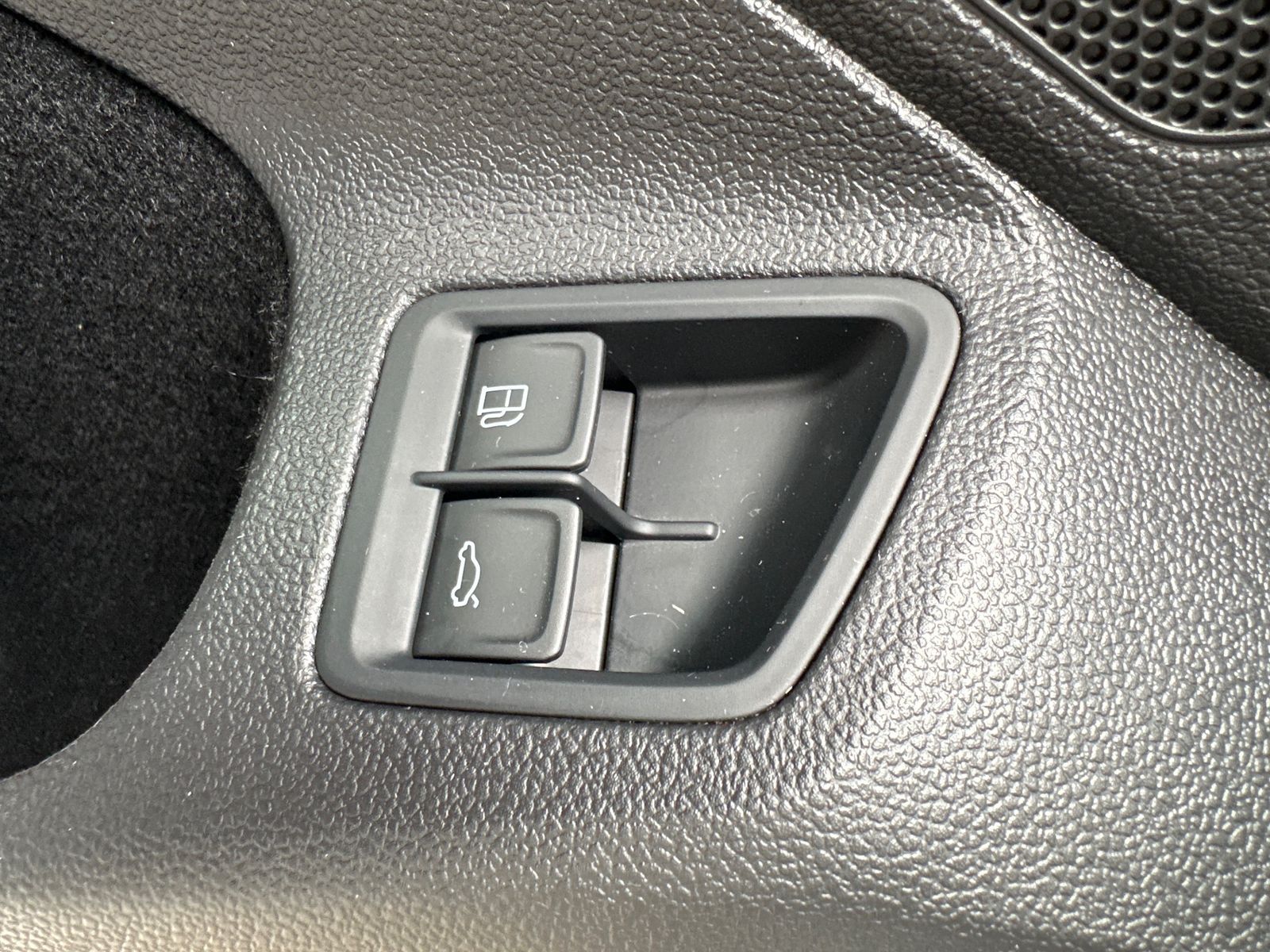 Fahrzeugabbildung Volkswagen Passat Variant 1.4 Hybrid GTE NAV+LED+ACC+AHK