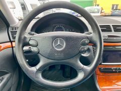 Fahrzeugabbildung Mercedes-Benz E 280 T CDI AAC NAVI SHZ ALU PDC FREISPRECH