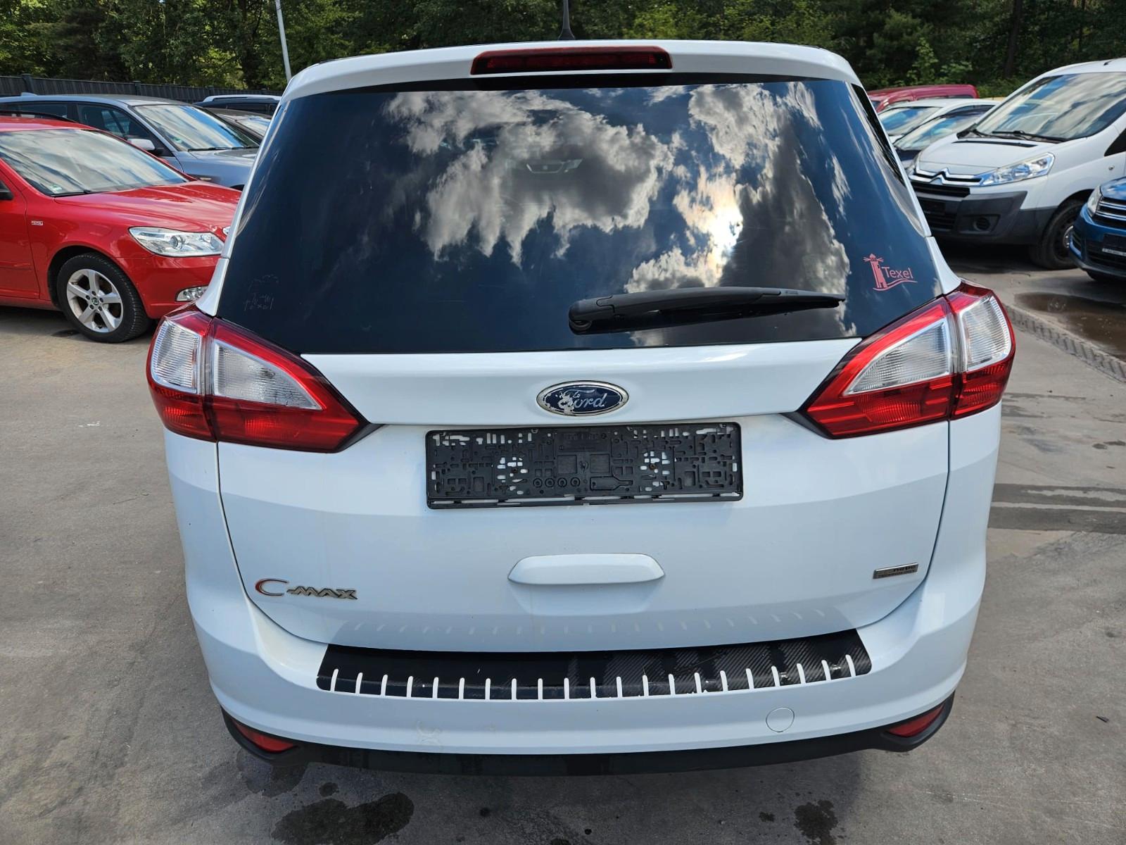 Ford Grand C-MAX 2012 — interior