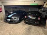 Ford Mustang - Ford Mustang mit Benzin-Antrieb: Cabrio