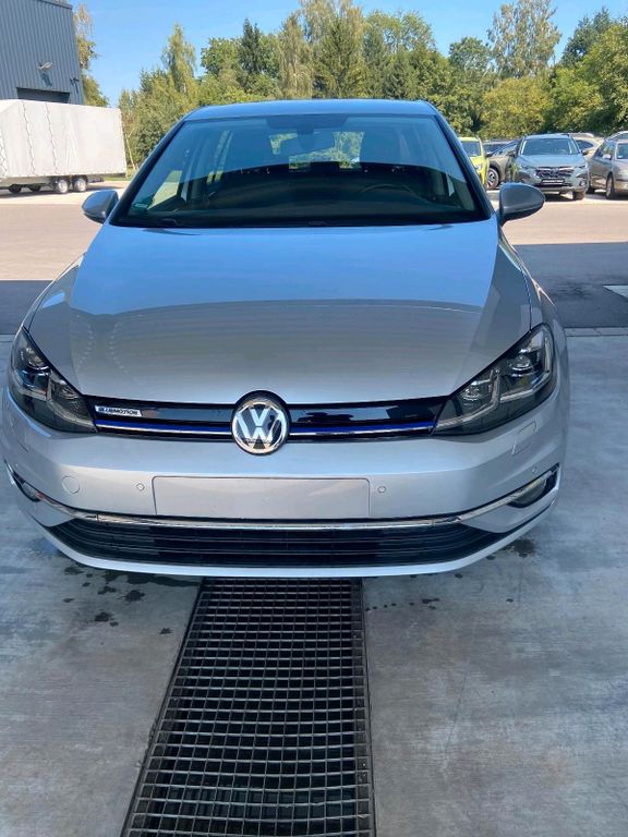 Image of Volkswagen Golf