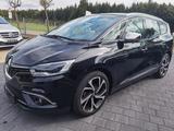 Renault Scenic IV Grand Black Edition - Renault Scenic: Black Edition