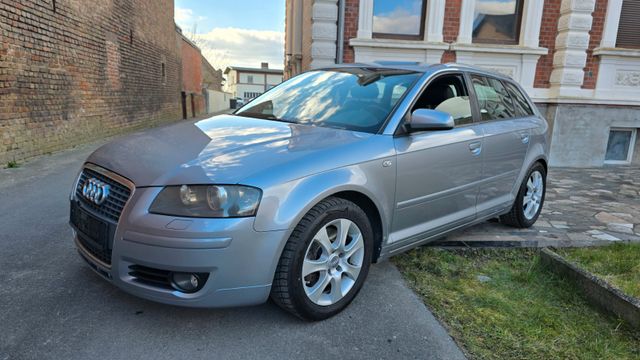 Audi A3 2.0TDI 125kW S line Leder Navi Xenon PDC AHK