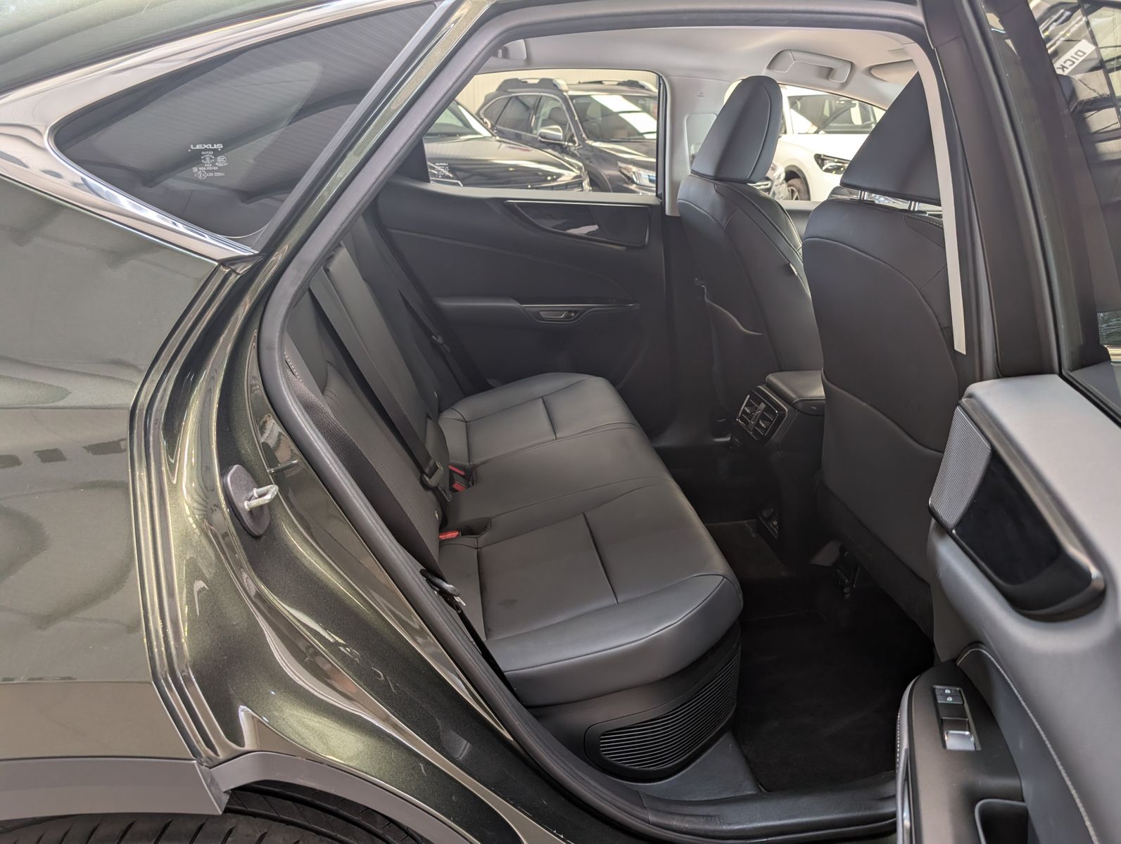 Fahrzeugabbildung Lexus NX 350h Business Leder SHZ Kamera Navi LED ACC