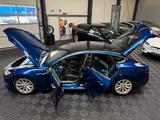 Tesla MODEL S RAVEN LONG RANGE - blaue Tesla Model S