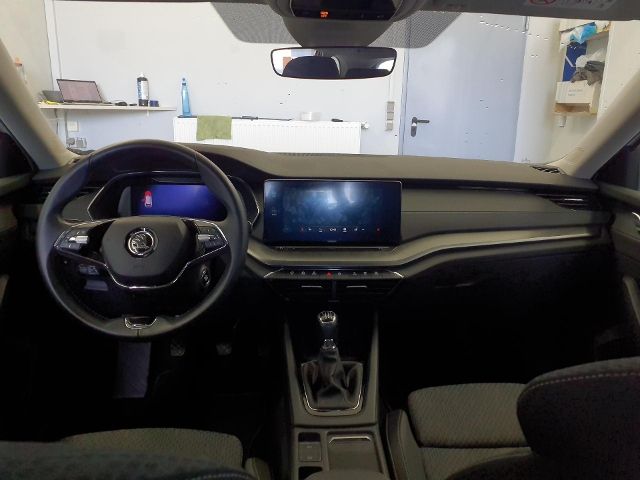 Octavia Combi 2.0 TDI Ambition LED+NAVI.+ACC+PDC