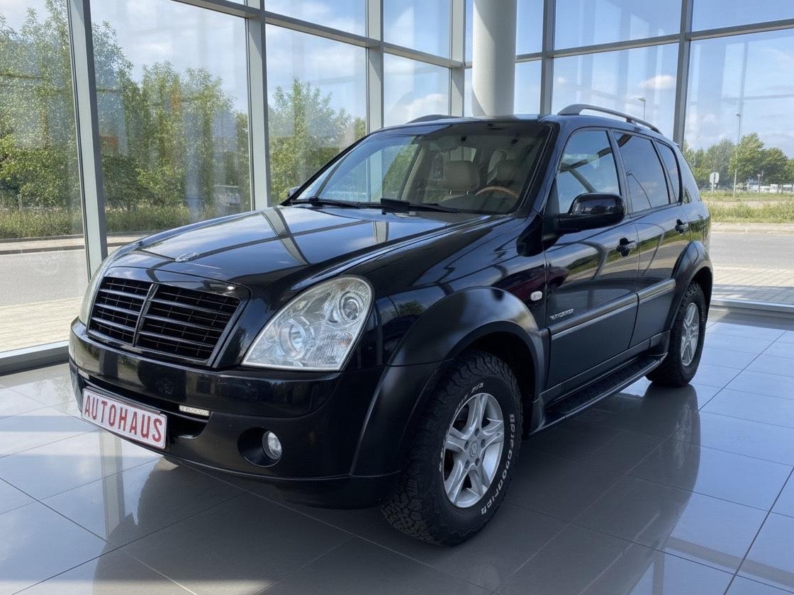 SsangYong Rexton 2007 — interior