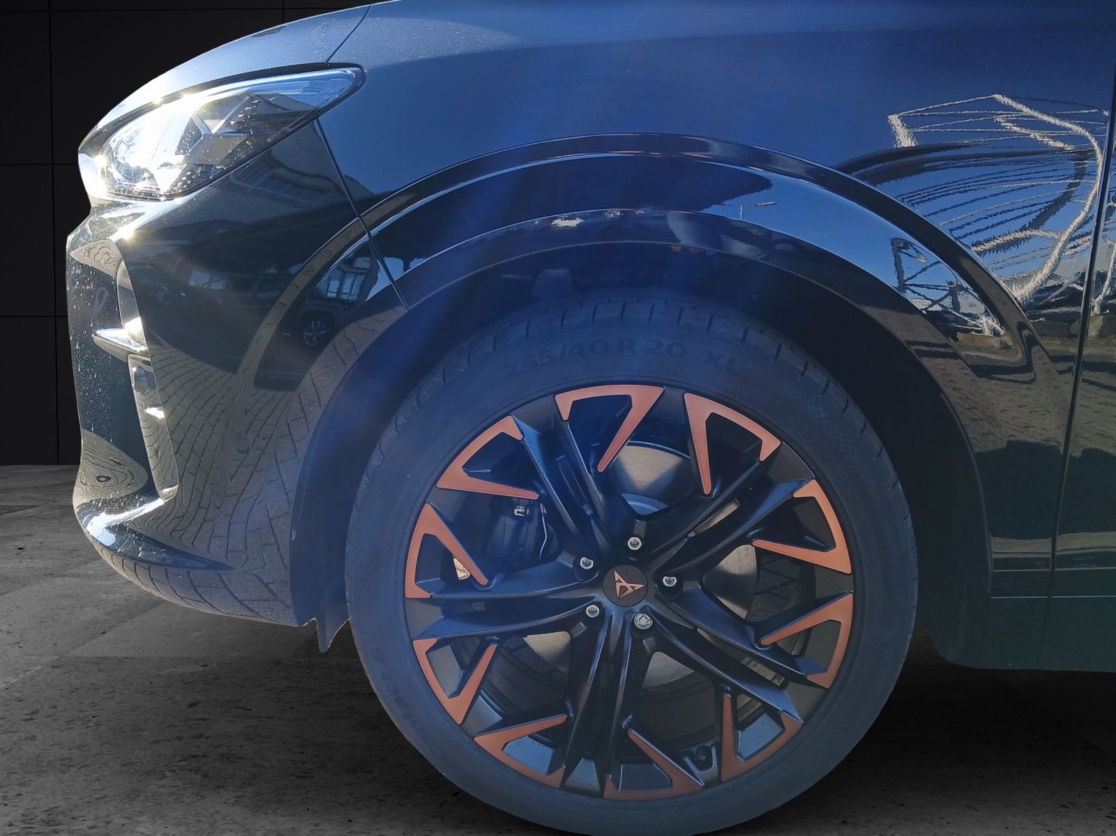 Fahrzeugabbildung CUPRA Terramar 4Drive VZ TSI DSG Matrix ACC SH LRHzg H