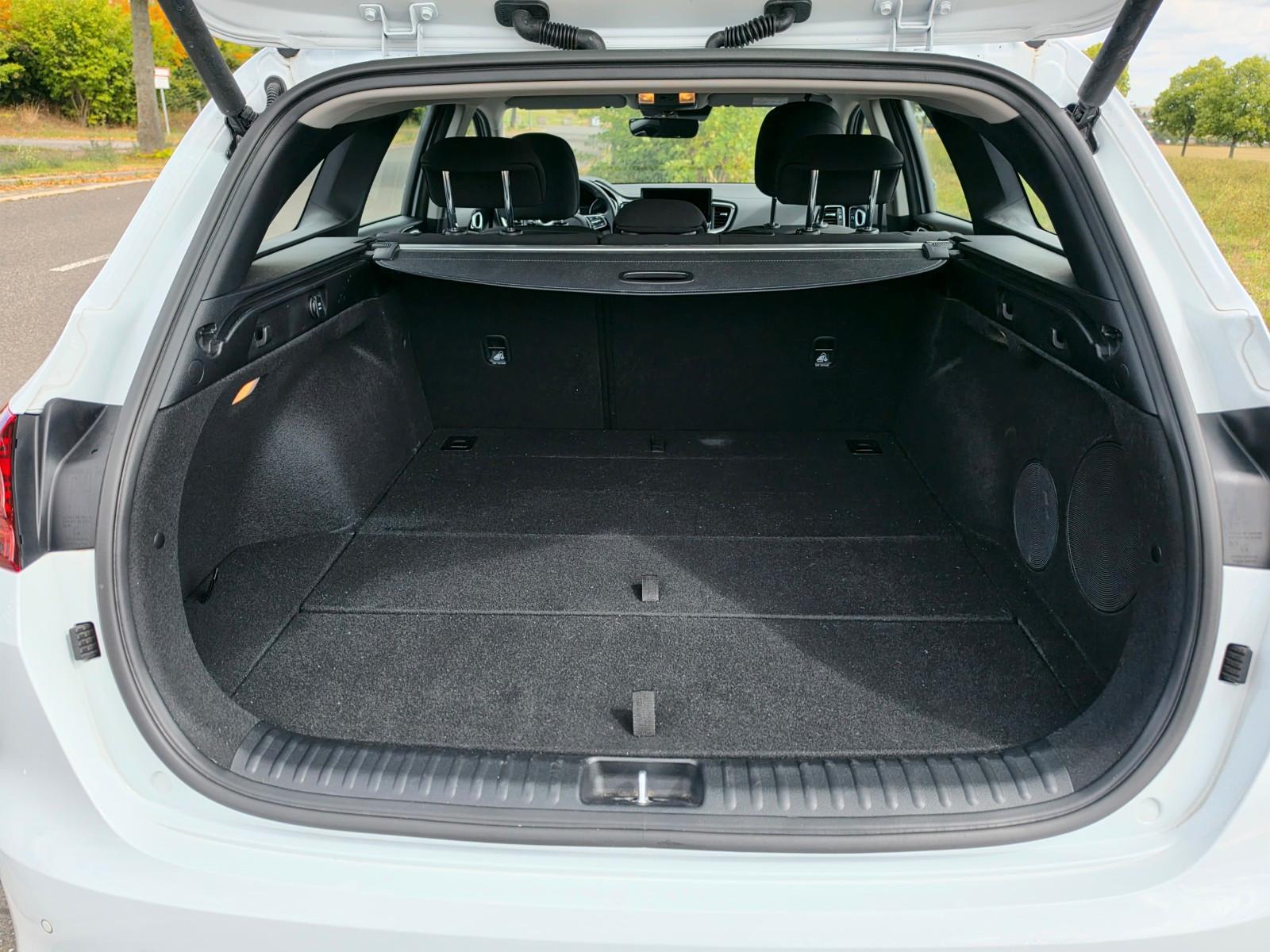 Kia Ceed SW 1.4 DSG Spirit Edition 2025