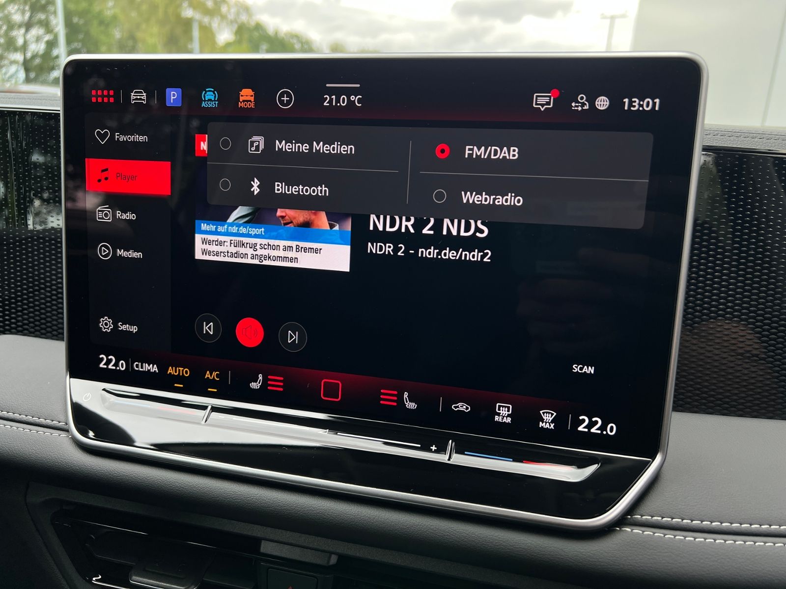 Fahrzeugabbildung Volkswagen Tiguan  ENERGY 2.0 TDI DSG *AHK, Navi, Ganzjahre