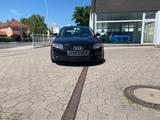 Audi A4 1.9 TDI - - Audi A4 mit Diesel-Antrieb: Limousine, Klimaanlage, 1.9