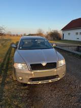 Skoda Octavia 2.0 TDI 4x4 Scout Combi - Skoda Octavia aus 2009: Scout
