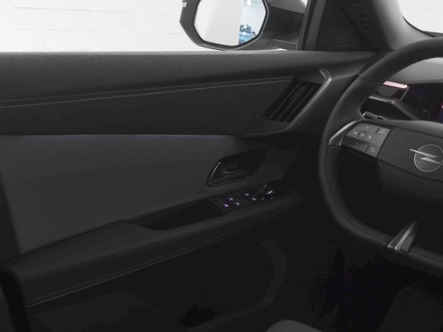 Grandland B HYBRID GS eDCT+ANHÄNGERKUPPLUNG+NAVI