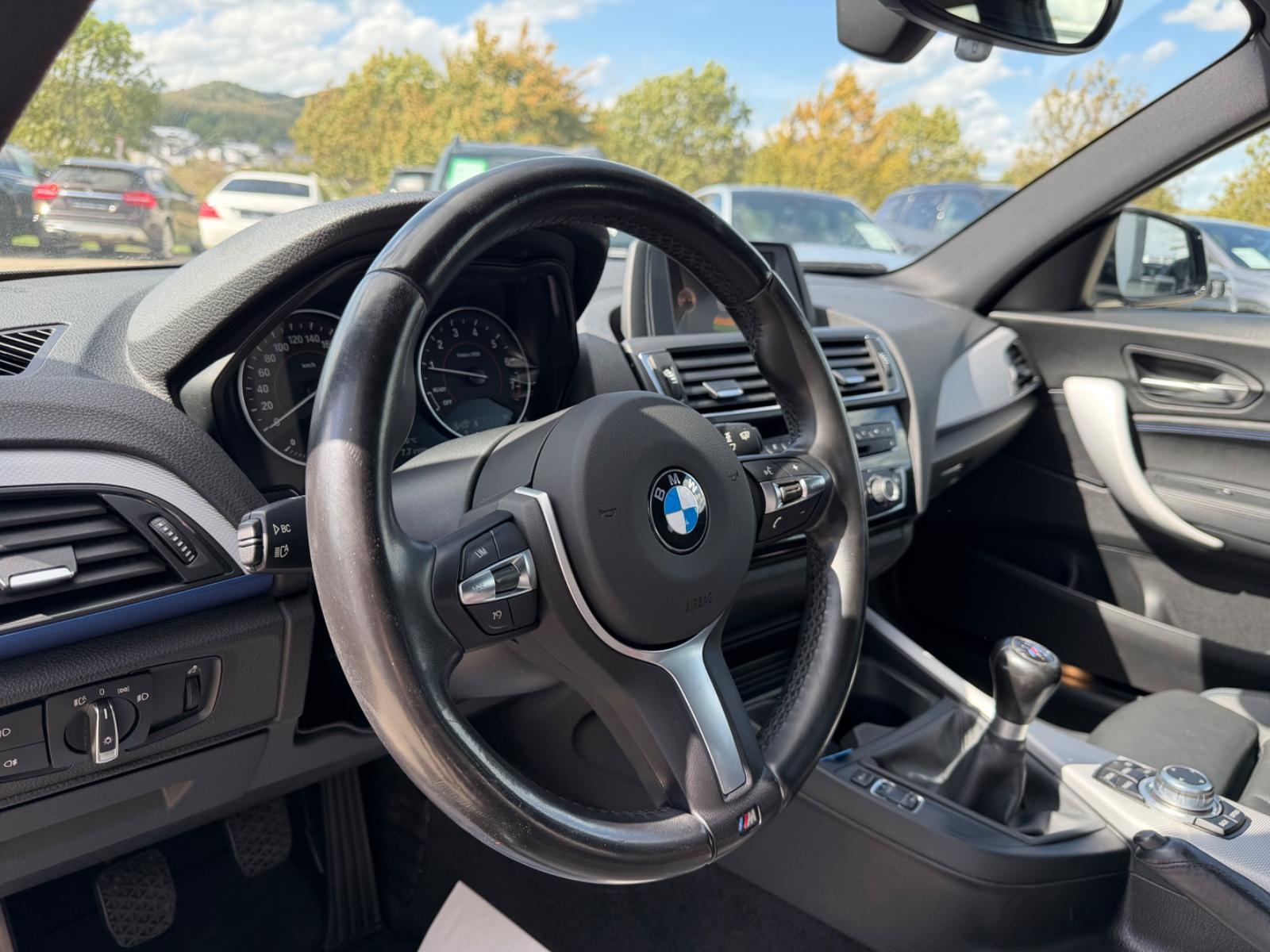 BMW 120 1 Limousine 3-trg. 120 i M Sport