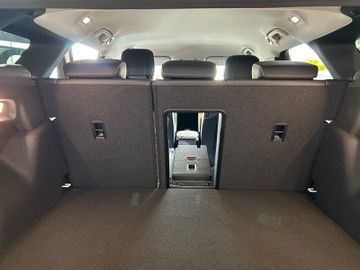 Ford Explorer Select RWD