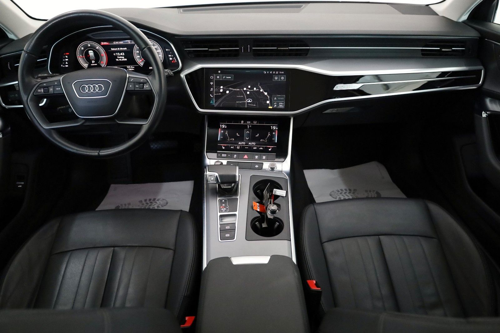 Fahrzeugabbildung Audi A6 Avant 40 TDI quattro Leder,Navi,LED,Kamer,AHK