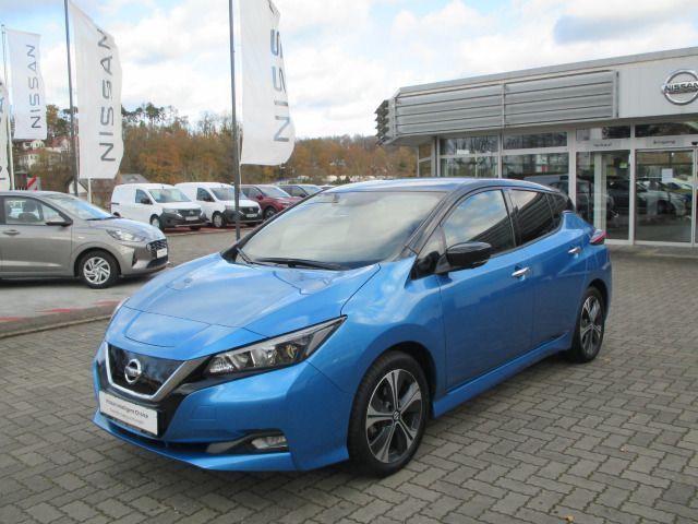 Nissan Leaf N-Connecta 40 kW/h Winterpak. 8-fach Bereif