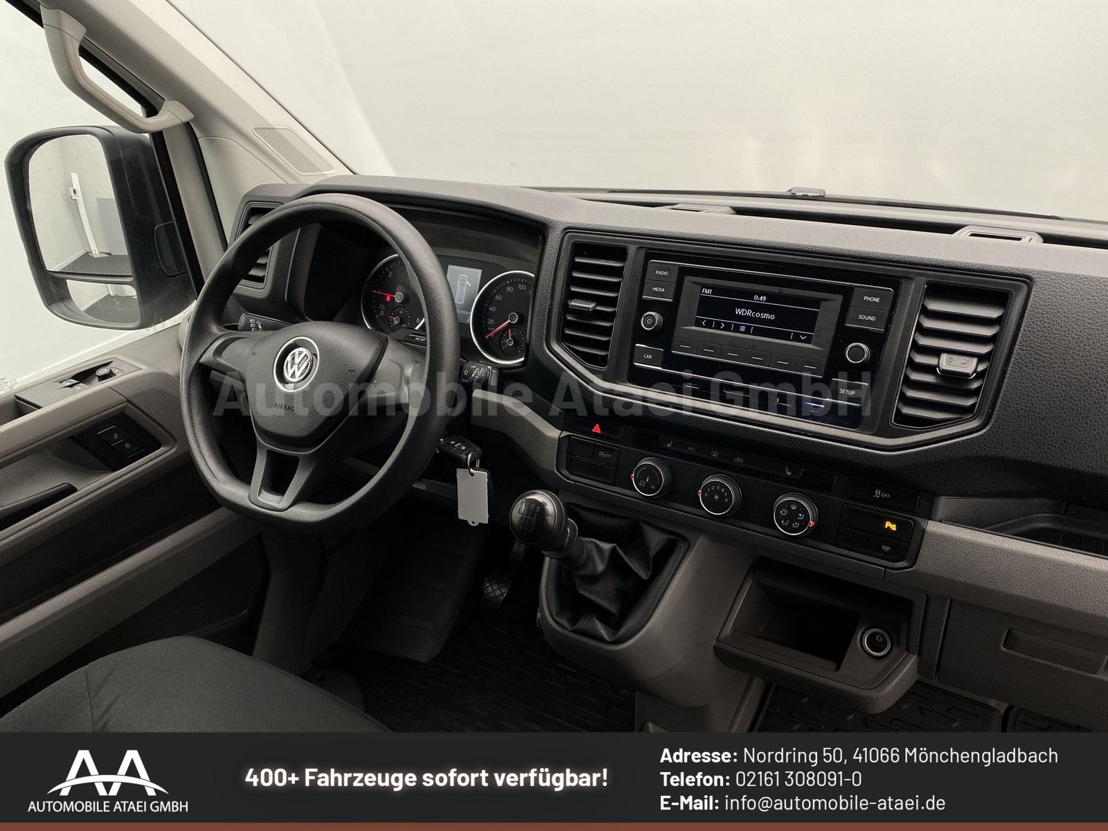 Fahrzeugabbildung Volkswagen Crafter 35 *MAXI* Rollstuhl-Lift (2871)