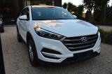 Hyundai Tucson 1.7 CRDi XPossible - Hyundai TUCSON Kombi Gebrauchtwagen