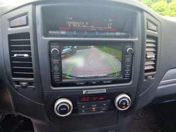 Mitsubishi Pajero 3.2 DI-D Edition 30 (200PS) AllradAHK