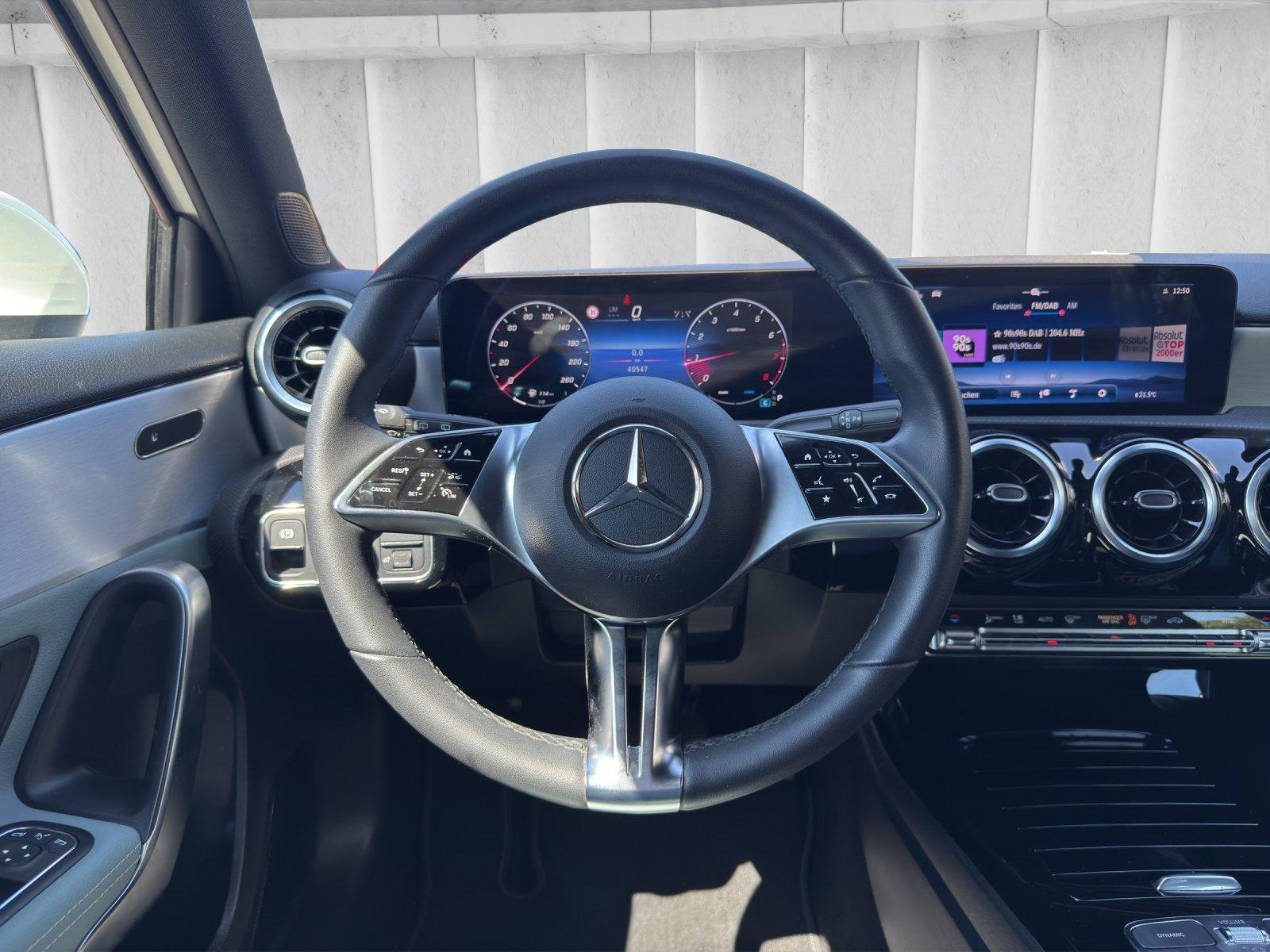 Mercedes-Benz A-Class Progressive Kamera AHK LED Spurhalte Totw., миниатюра 10