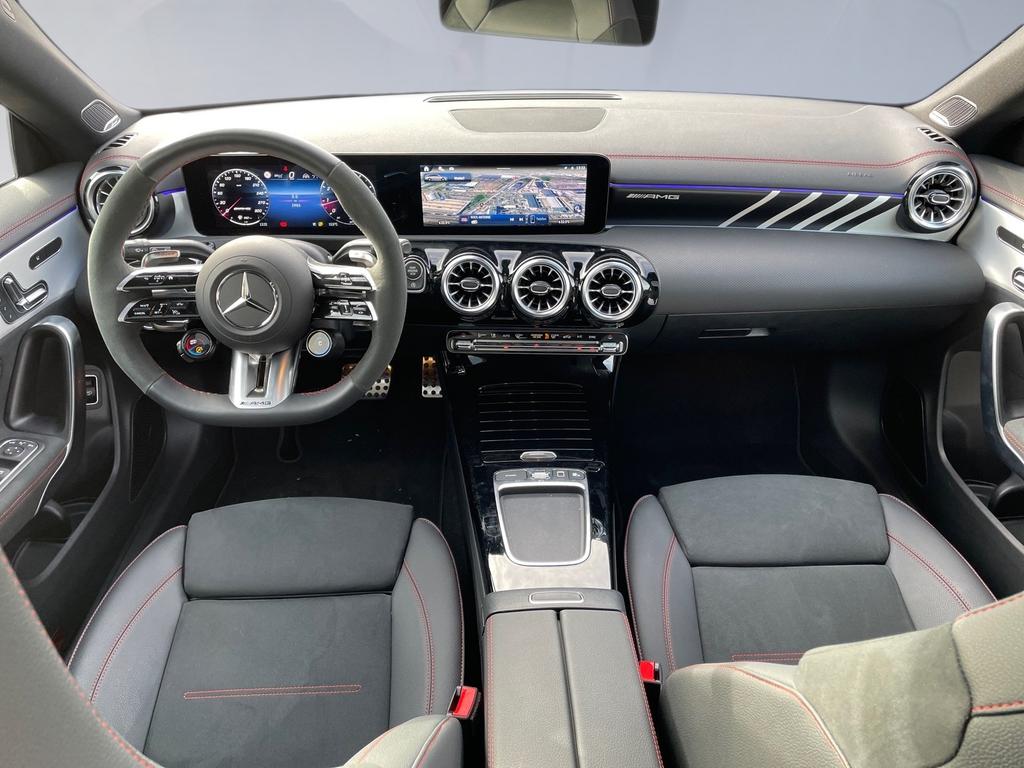 Mercedes-Benz CLA 45 AMG Shooting Brake