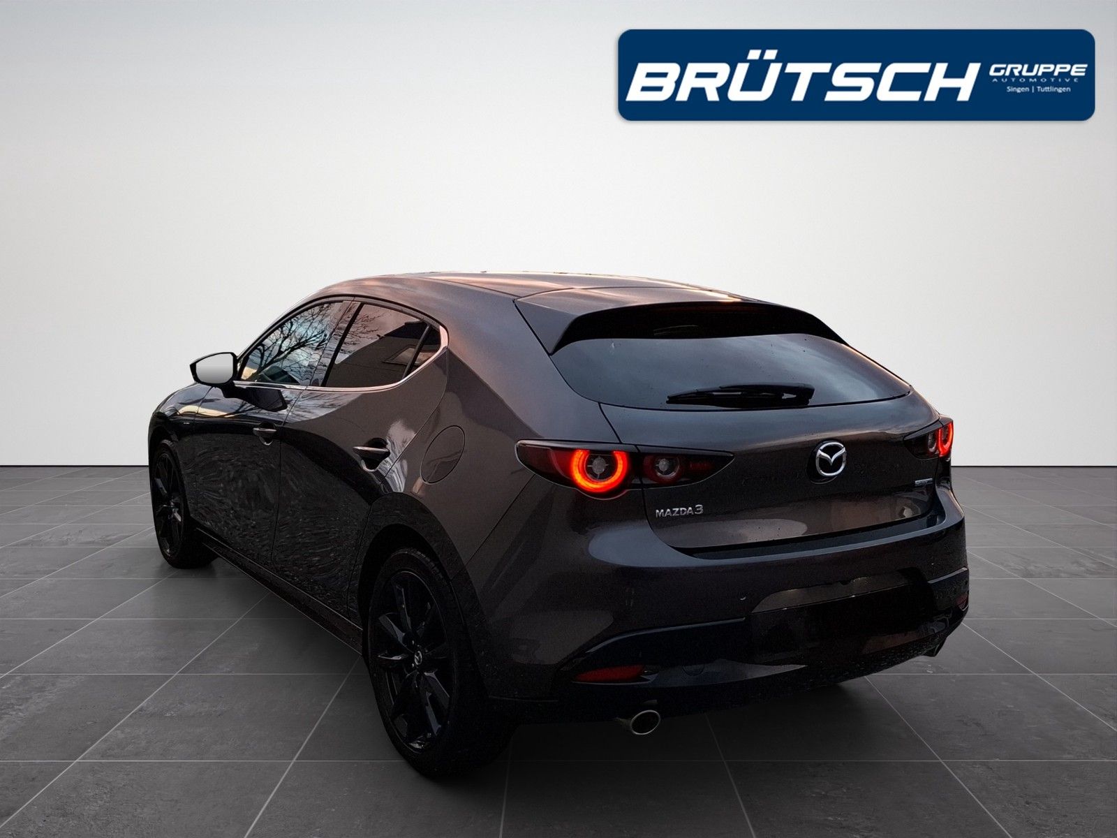 MAZDA 3 2.5 e-SKYACTIV G 140PS 6AT Homura - Image 3