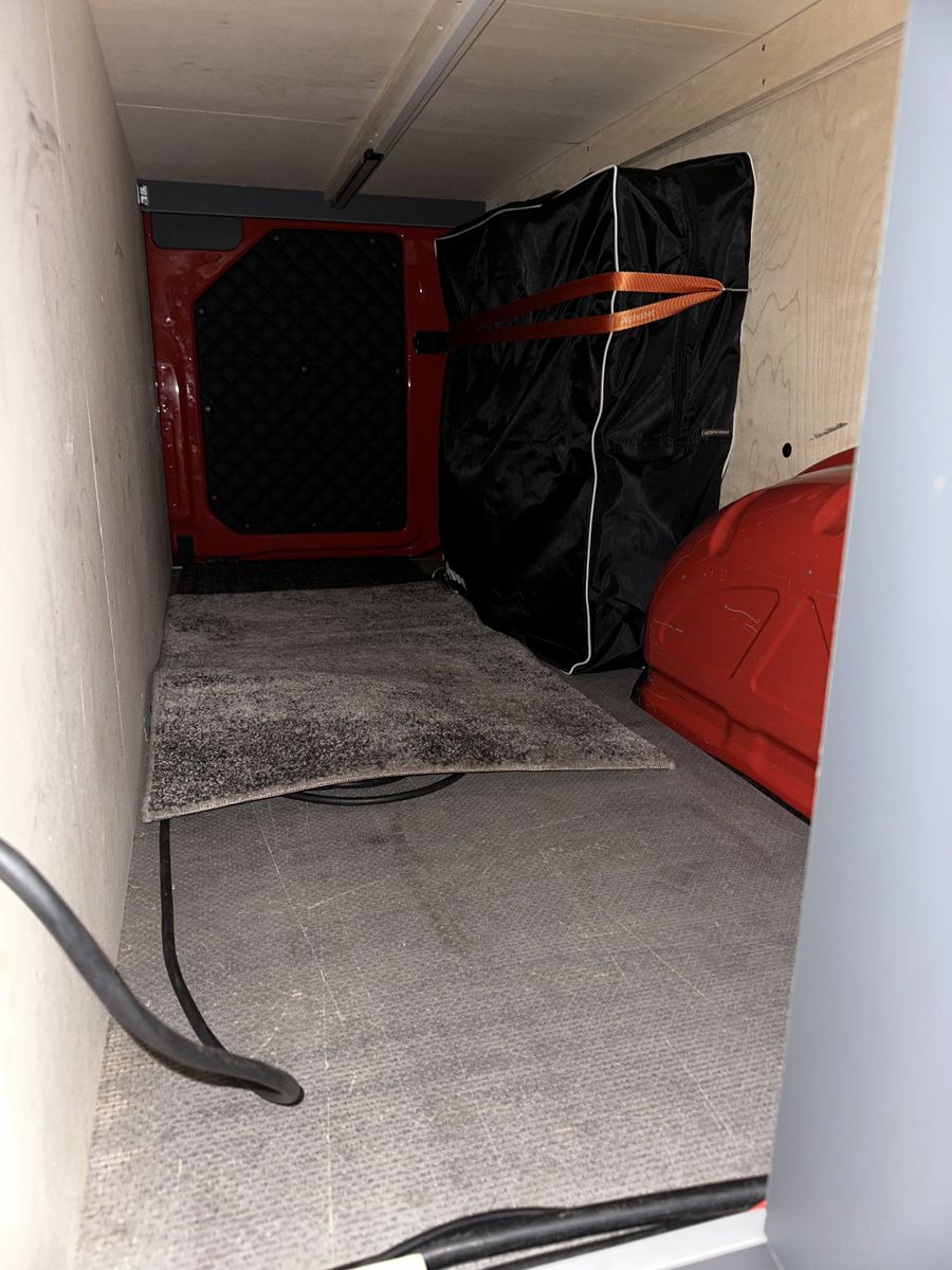 Fahrzeugabbildung Volkswagen Crafter 2.0 TDI Lang Hochdach CAMPER+KAM+AHK+2Hd