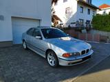 BMW E39 523i - Schiebedach/Klima/Tempomat/... - BMW 523: E39