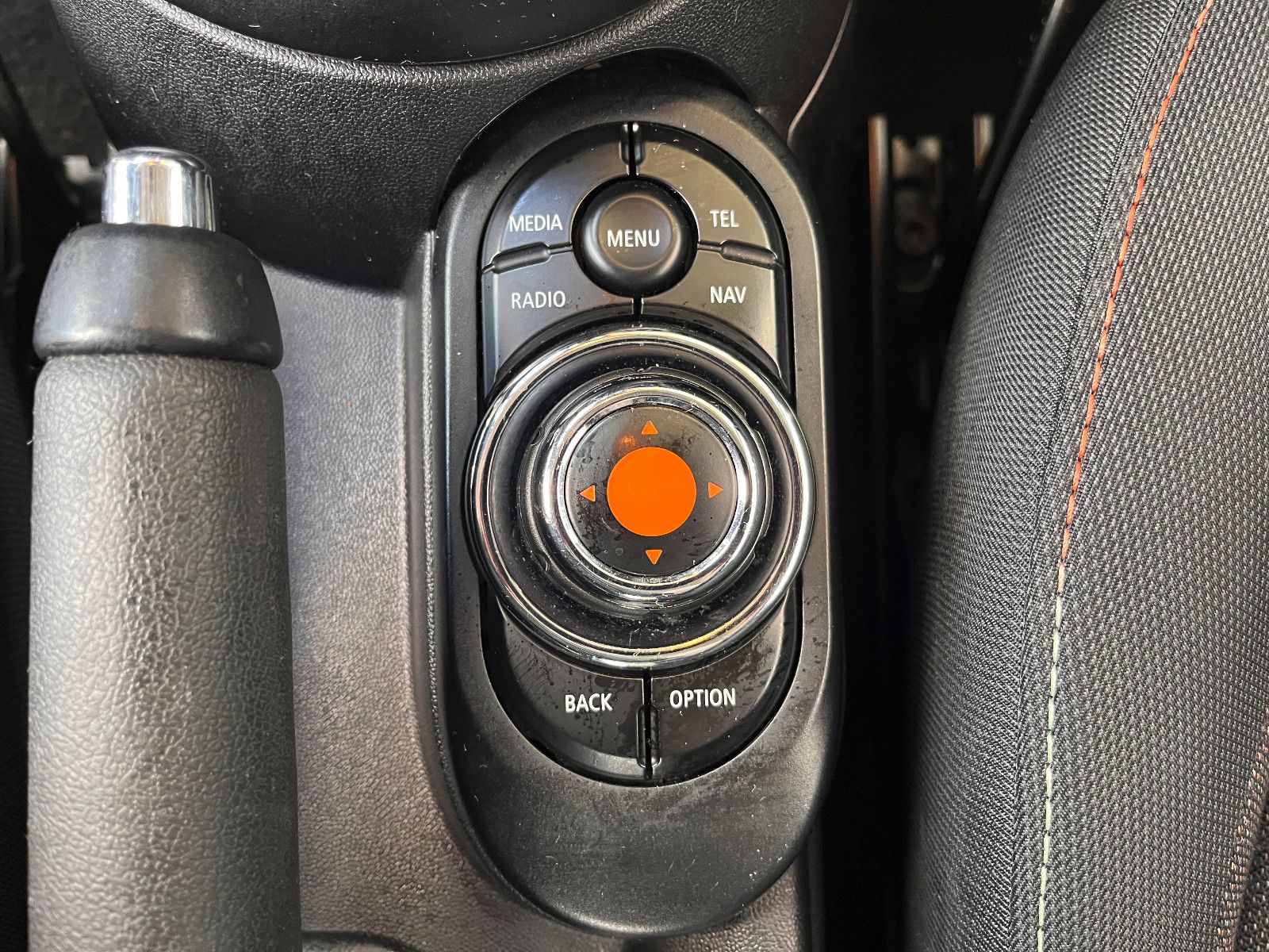 Fahrzeugabbildung MINI ONE Mini 3-trg. 1.5 D