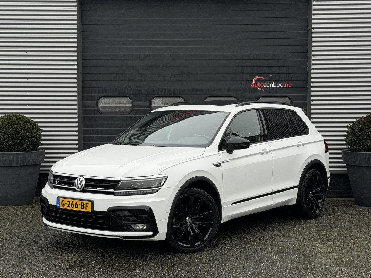 Volkswagen Tiguan 1.5 TSI R-Line | panorama dach | Adaptive